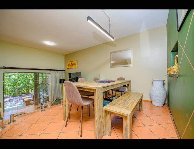 3 BEDROOM DUPLEX FOR SALE IN THE WOLDS